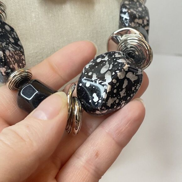 Paparazzi 'In Good Glazes' Black Silver Chunky Beaded Necklace & Earring Set - Picture 4 of 4